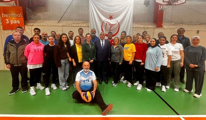 Oturarak Voleybol Yardımcı Antrenör Kursu Tamamlandı