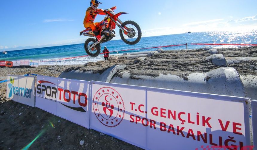 Antalya’da Sea To Sky Rüzgarı
