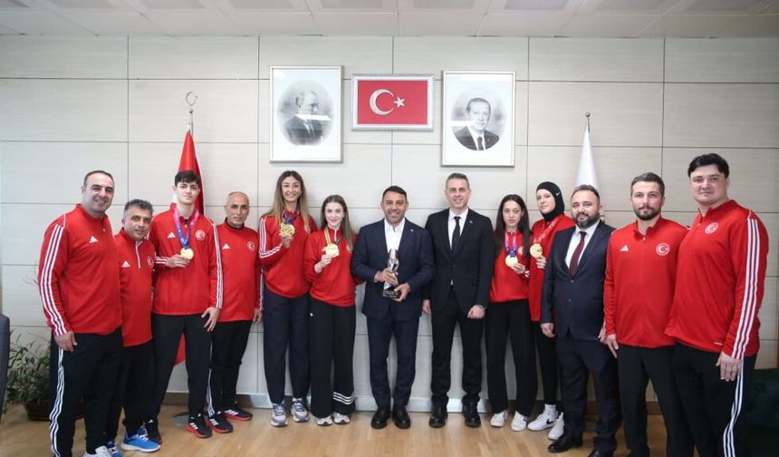 Taekwondo Şampiyonlarından Yerlikaya’ya Ziyaret