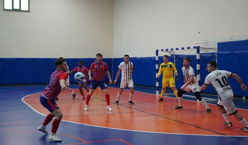 Ünilig Salon Futbolu Eleme Heyecanı Ankara’da Başladı