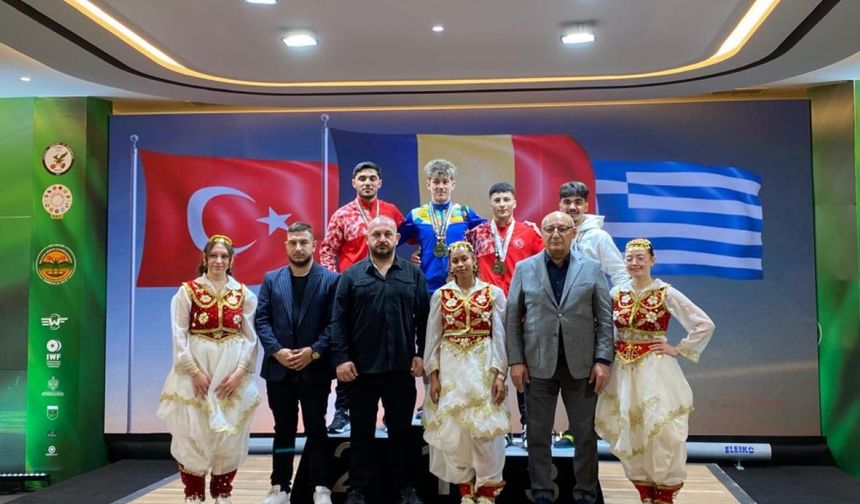 Balkan Şampiyonasında Millilerden Madalya Yağmuru