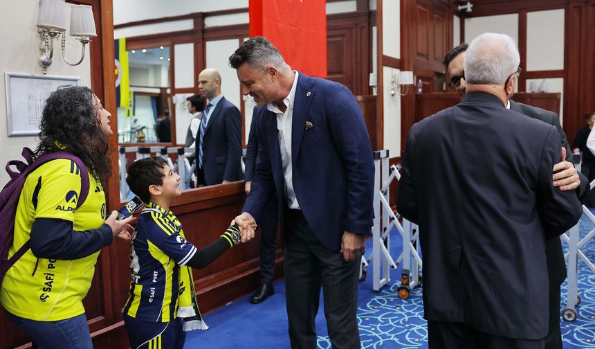 Fenerbahçe’de Bayramlaşma Töreni Coşkuya Sahne Oldu