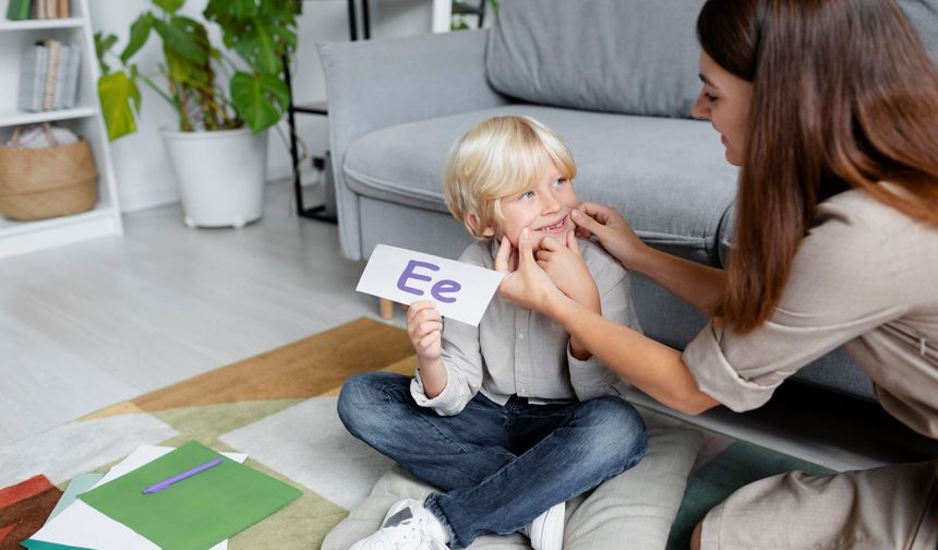 Konuşma Gecikmesine Uzmandan Kritik Uyarı Geldi