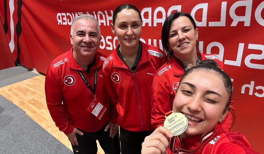 Ebru Acer Polonya’da Altın Madalya Kazandı