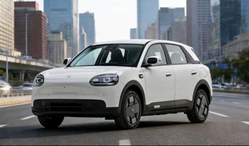 Şahin Fiyatına Elektrikli Otomobil: QQ3 Sahneye Çıktı