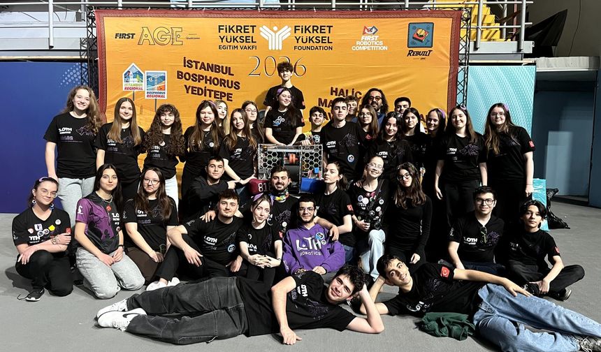 Türk Öğrencilerin Robotu Uluslararası Arenada Parladı