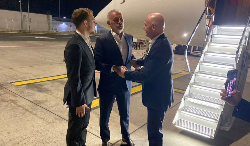 Infantino İstanbul’da: FIFA Arena Sahası Açıldı