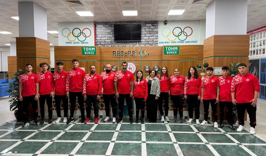 Genç Milli Atletler Bulgaristan’da Türkiye İçin Pistteydi: U18 Kadrosu Ruse’de Yarıştı