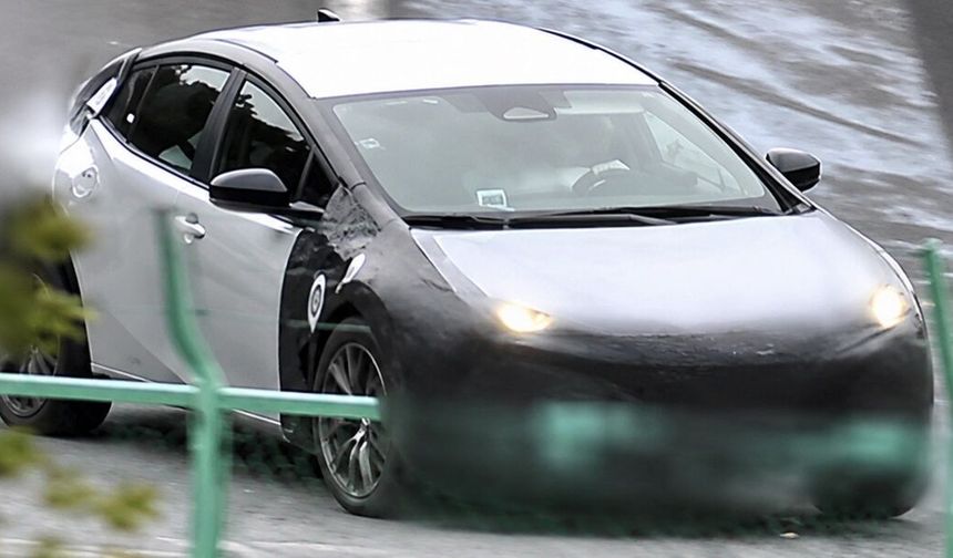 Yeni Toyota Corolla İlk Kez Testte Görüntülendi! Bugüne Kadarki En İddialı Corolla Olabilir