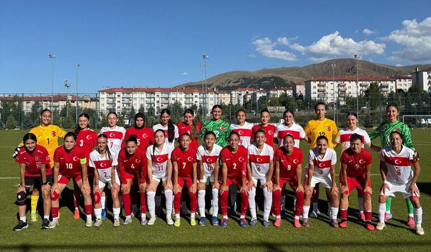U19 Kadın Milli Takımı Erzurum Kampını Hazırlık Maçıyla Tamamladı