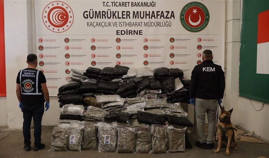 Gümrüklerde 5 Ayrı Yasaklı Madde Operasyonu!