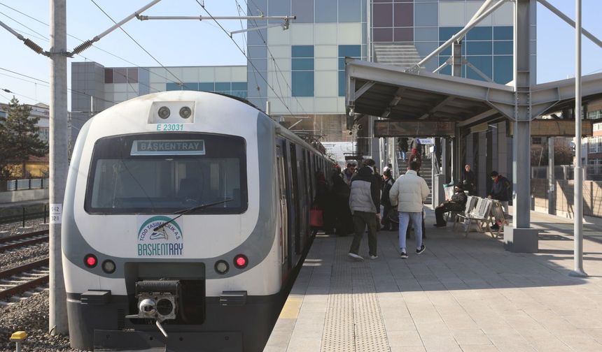 Türkiye’de Raylı Sistemlerde 3,25 Milyar Yolculuk! 9 İlde Yeni Hatlar Yapılıyor