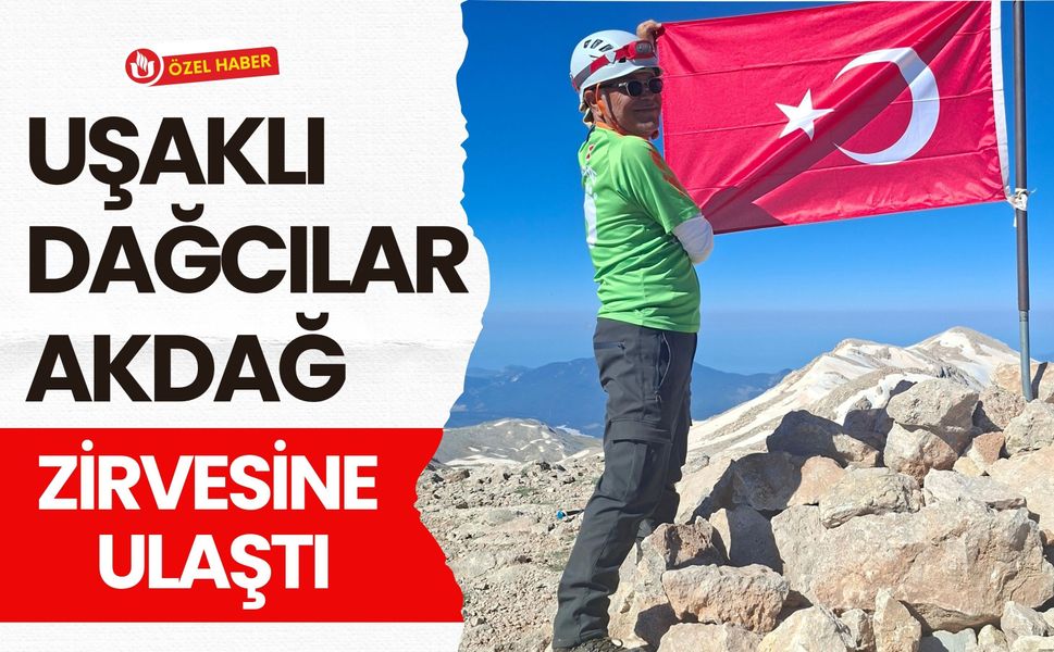 Uşaklı Dağcılar Akdağ Zirvesine Ulaştı