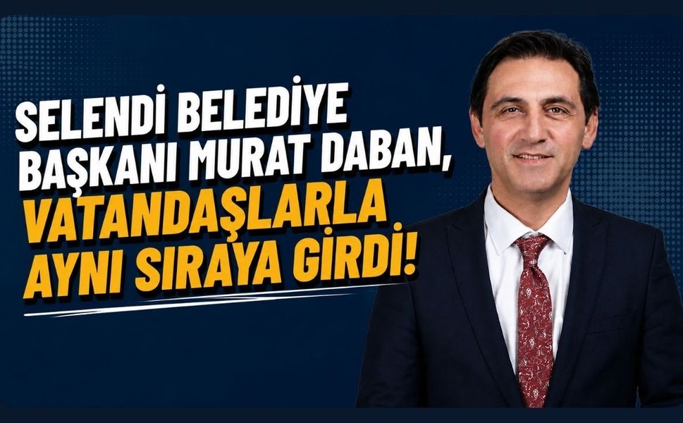 Selendi Belediye Başkanı Murat Daban, Vatandaşlarla Aynı Sıraya Girdi! Mütevazı Tavrı Dikkat Çekti