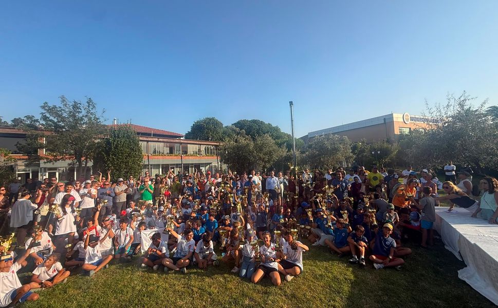 İstanbul’da Yelken Heyecanı: 180 Sporcu Yeşilay Kupası’nda Yarıştı