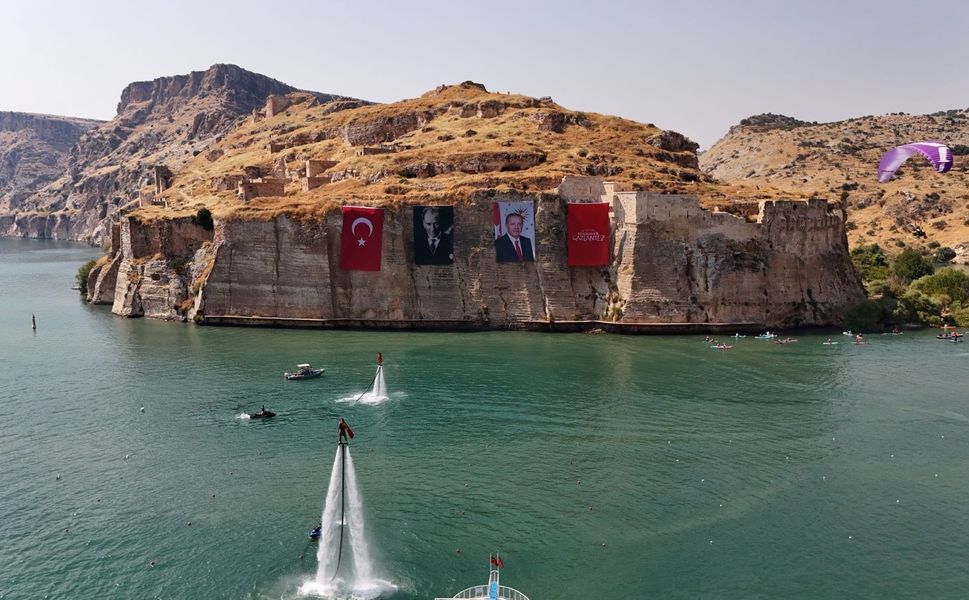 Fırat’ın Suları Yarış Pistine Döndü: Rumkale’de 4 Bin 440 Sporcu Buluştu