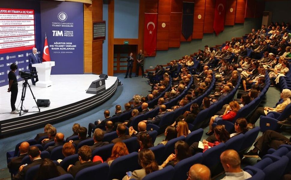 İhracatta Ağustos Rekoru! 23,5 Milyar Dolara Ulaştı