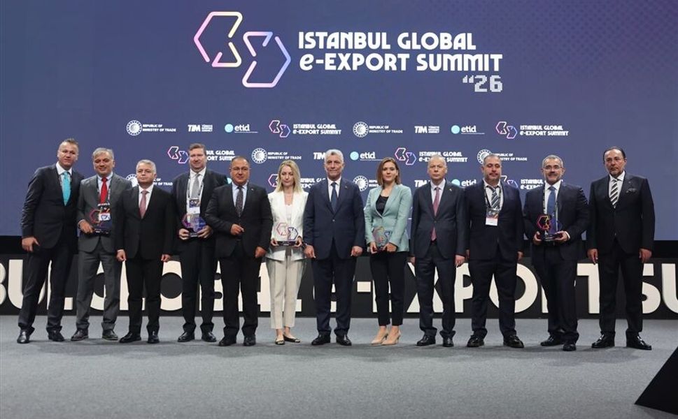 Türkiye 6 Milyar Dolarlık E-İhracat Hedefine Koşuyor