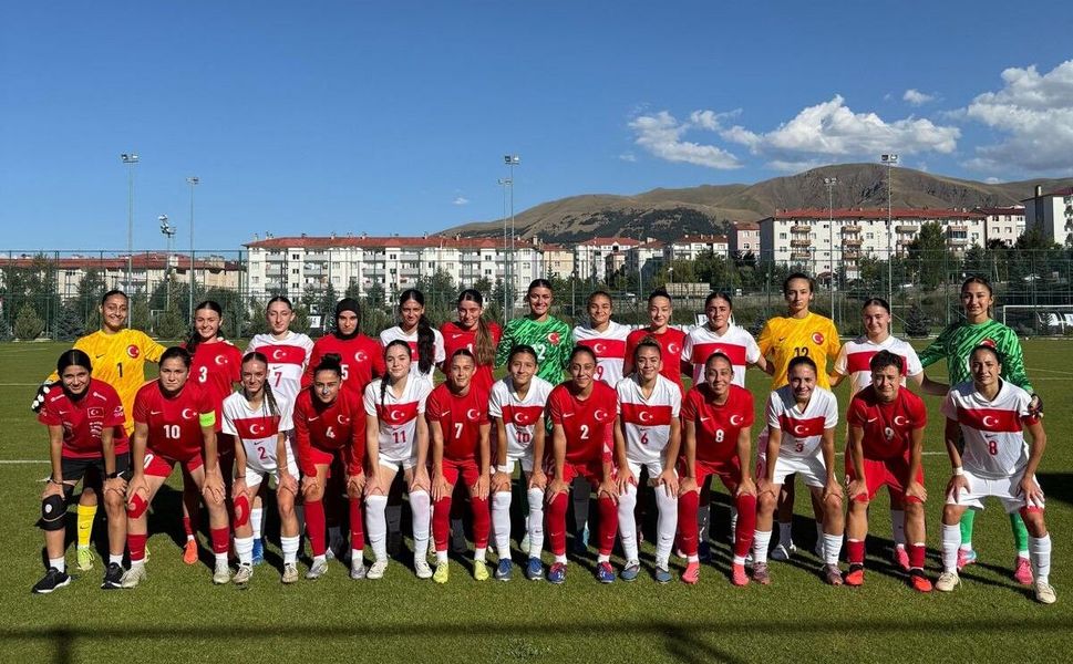 U19 Kadın Milli Takımı Erzurum Kampını Hazırlık Maçıyla Tamamladı