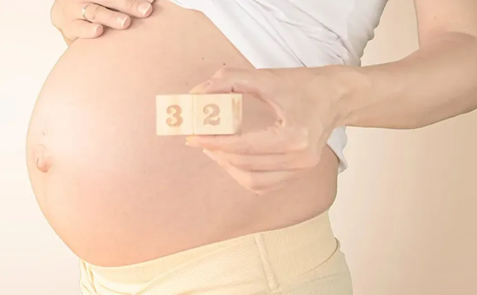 32 Haftalık Gebelikte Anne ve Bebekte Neler Değişiyor? İşte Merak Edilenler