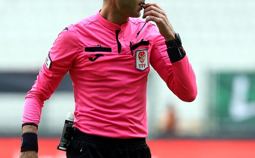 Çaykur Rizespor-Fenerbahçe Maçının Hakemi Belli Oldu! Ozan Ergün Düdük Çalacak