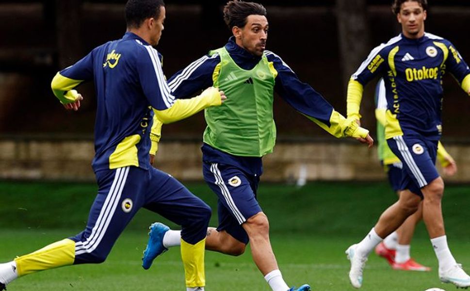 Fenerbahçe’de Göztepe Mesaisi! Sarı-Lacivertliler Kritik Maça Hazırlanıyor