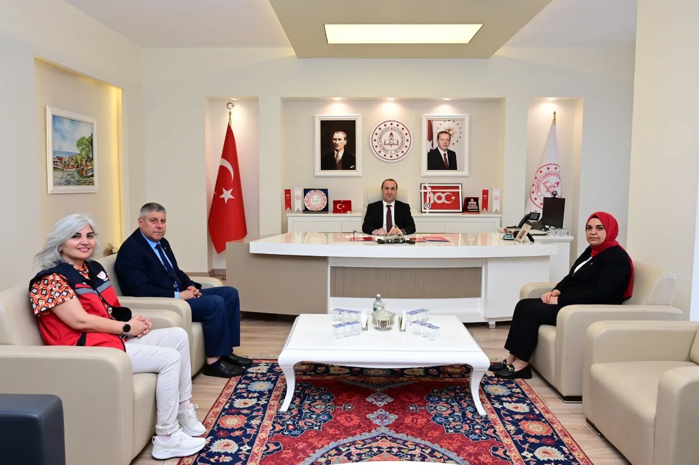 Öğretmen (2)
