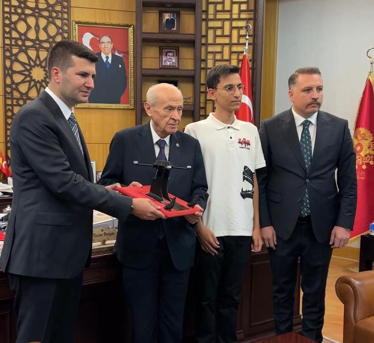 Bahçeli (2)