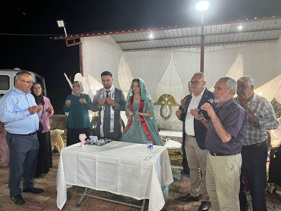 Nişan Töreni (1)