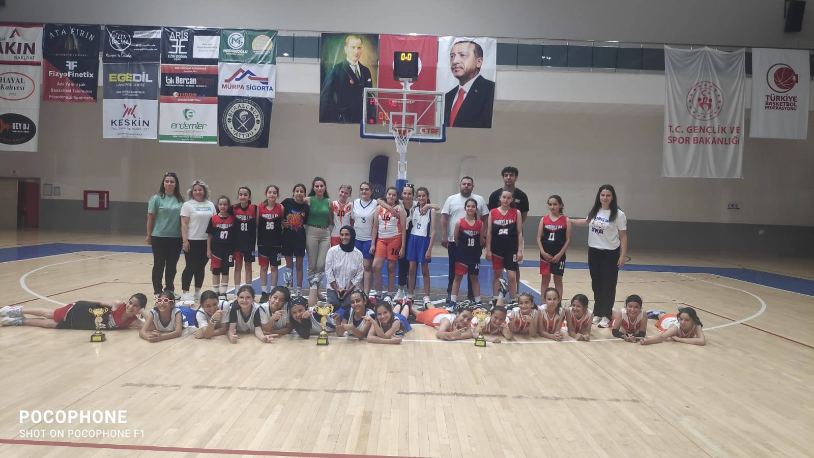 Spor