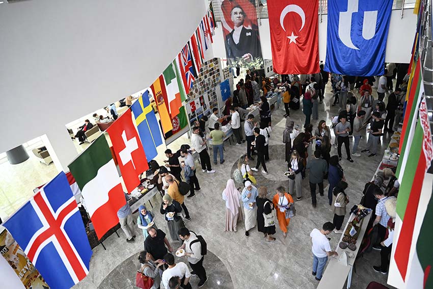Uluslararası Öğrenci (8)