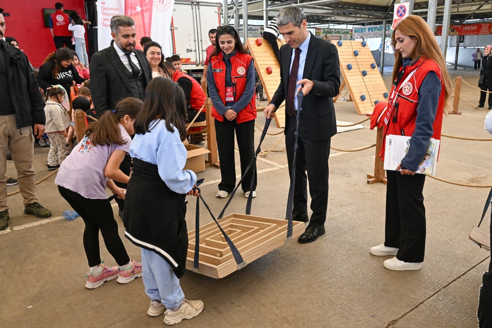 571369452 1133138988990302 344054895525891953 N