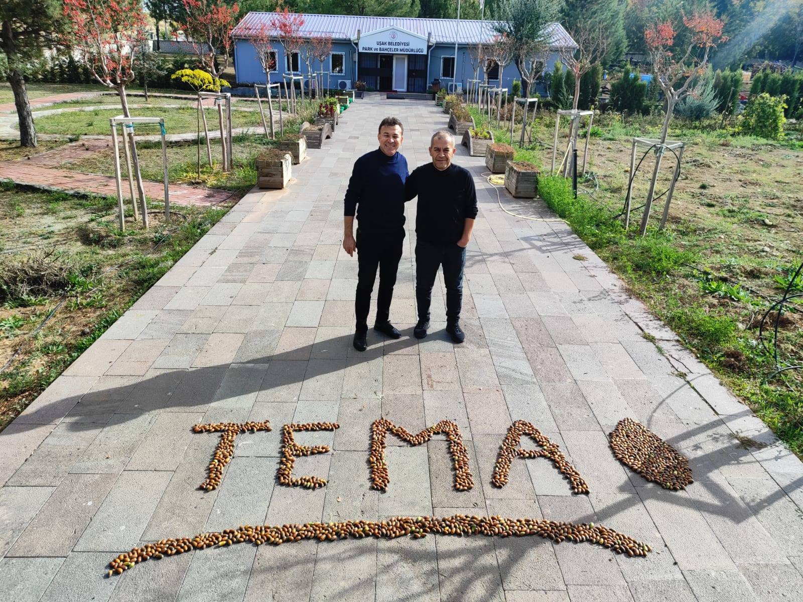 571453996 10163467516634640 8544717176365593478 N