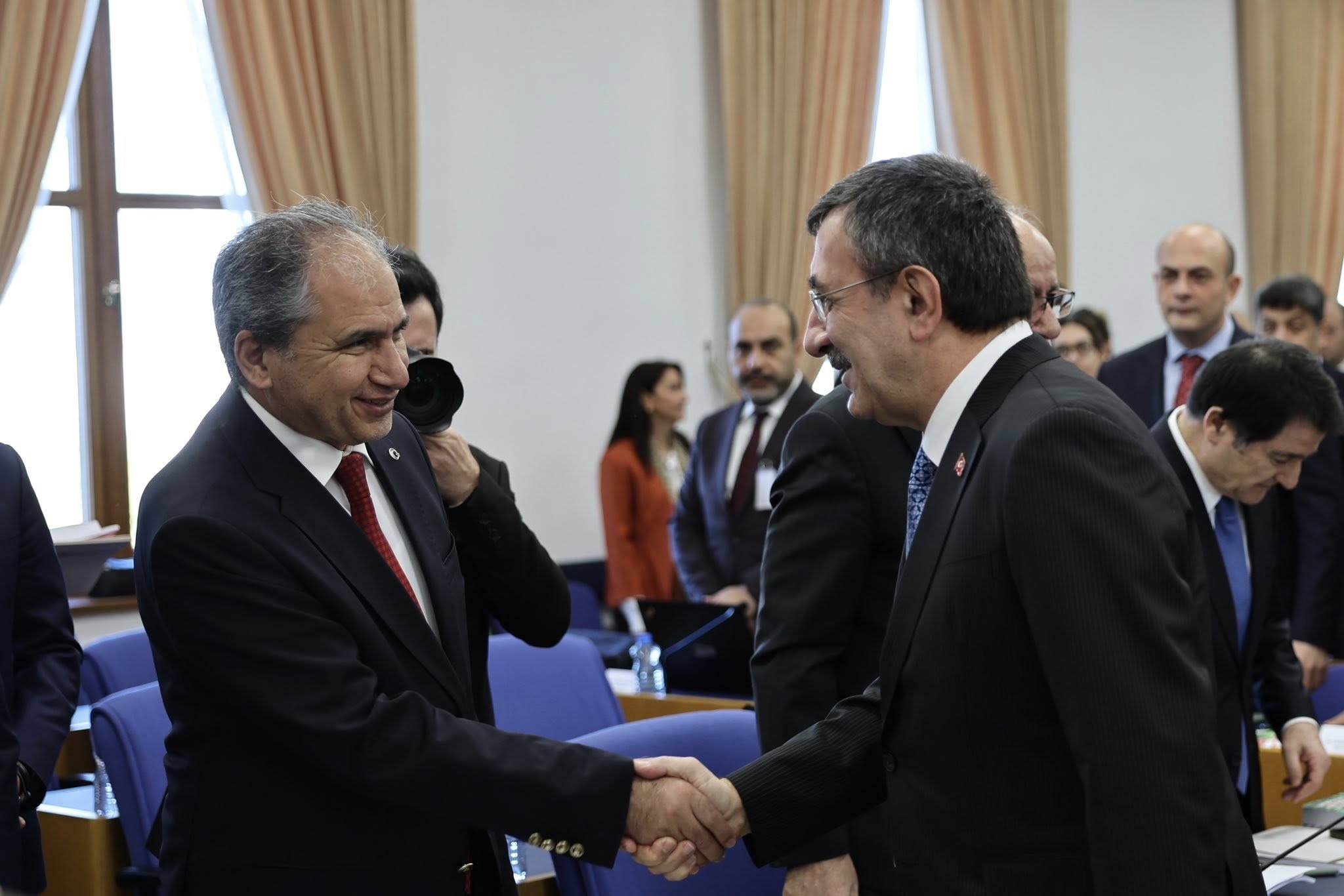 573051693 25065057176495537 8101980763889487404 N