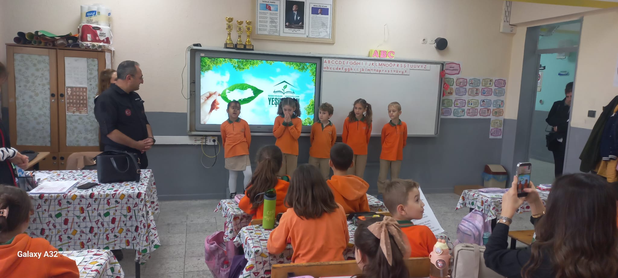 573405116 1366215831819763 2696175330844819351 N