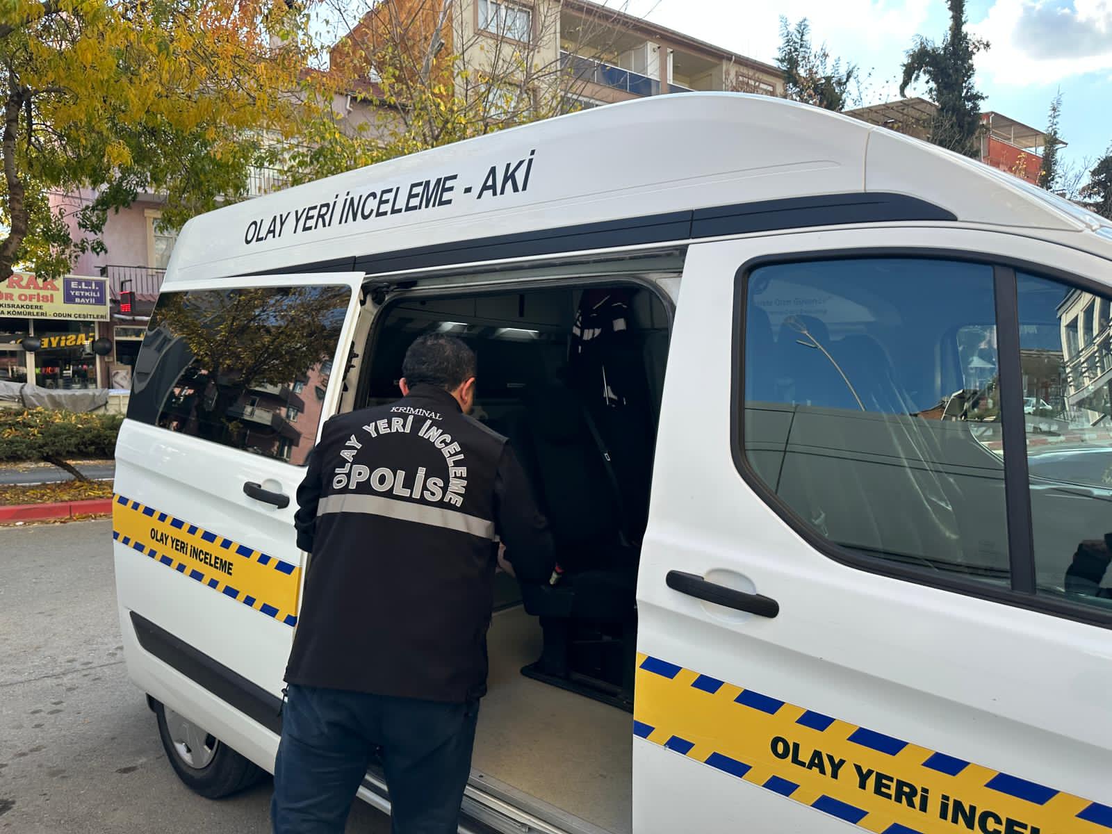 A A 20251028 39549099 39549097 U S A K T A B I C A K L I K A V G A D A 1 K I S I A G I R Y A R A L A N D I