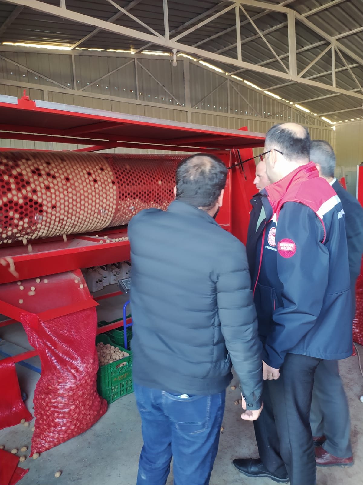 476163172 1322386995453589 3904037641584201181 N