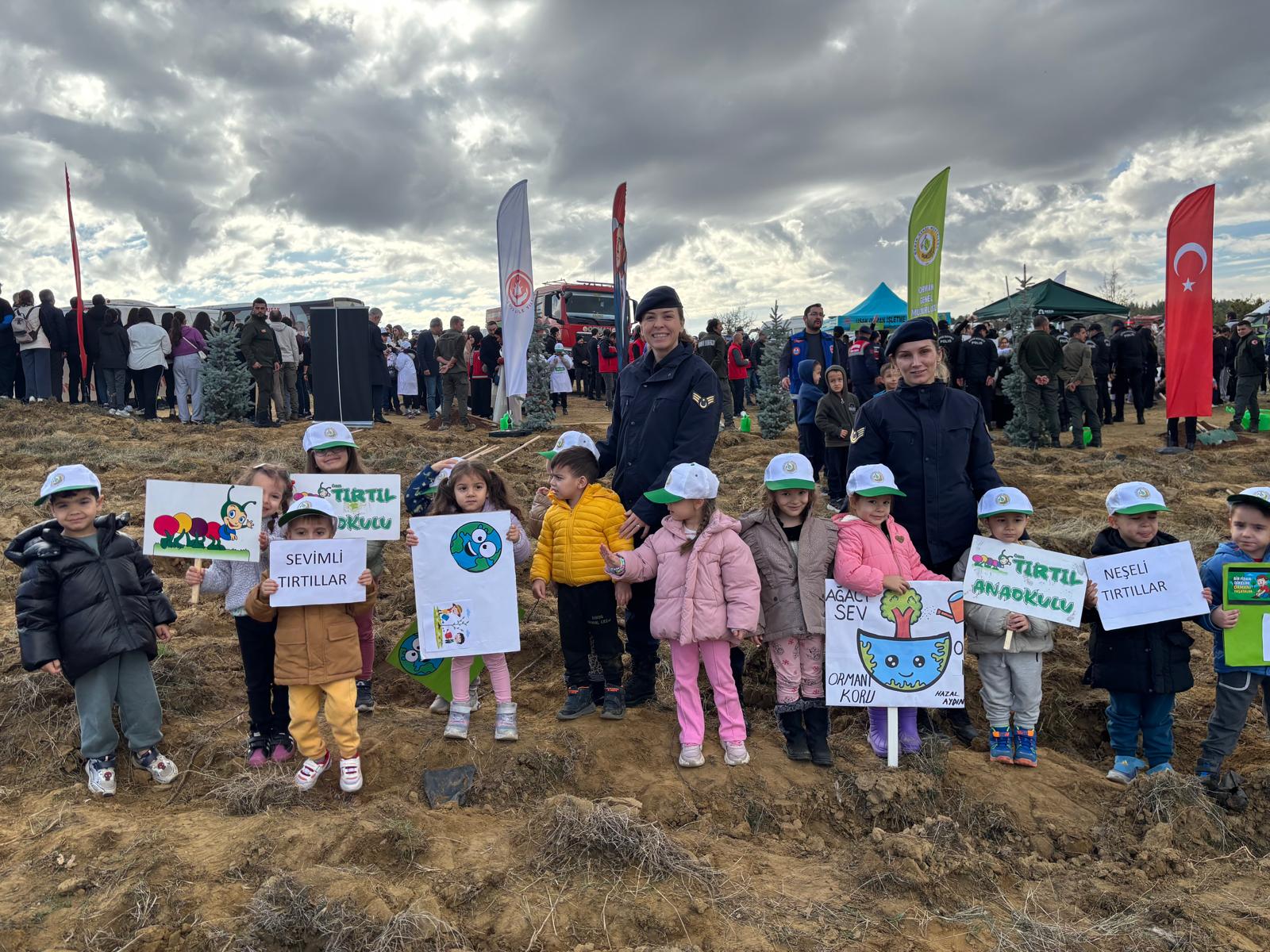 4F05F65F 606D 40A0 B444 57683F61E224