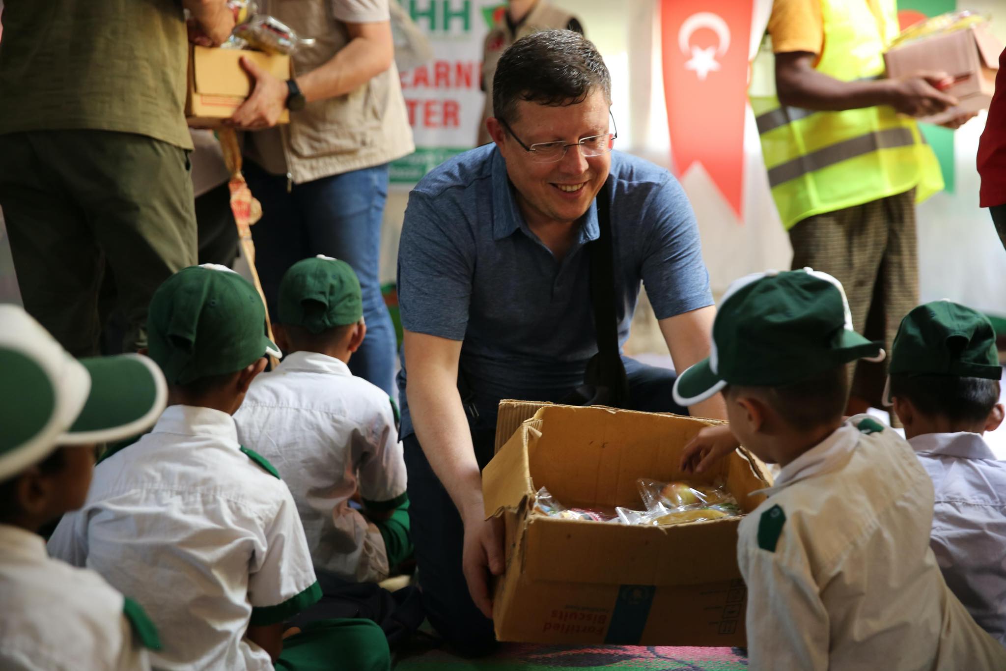 572110594 10163908335648559 4806403564124986511 N