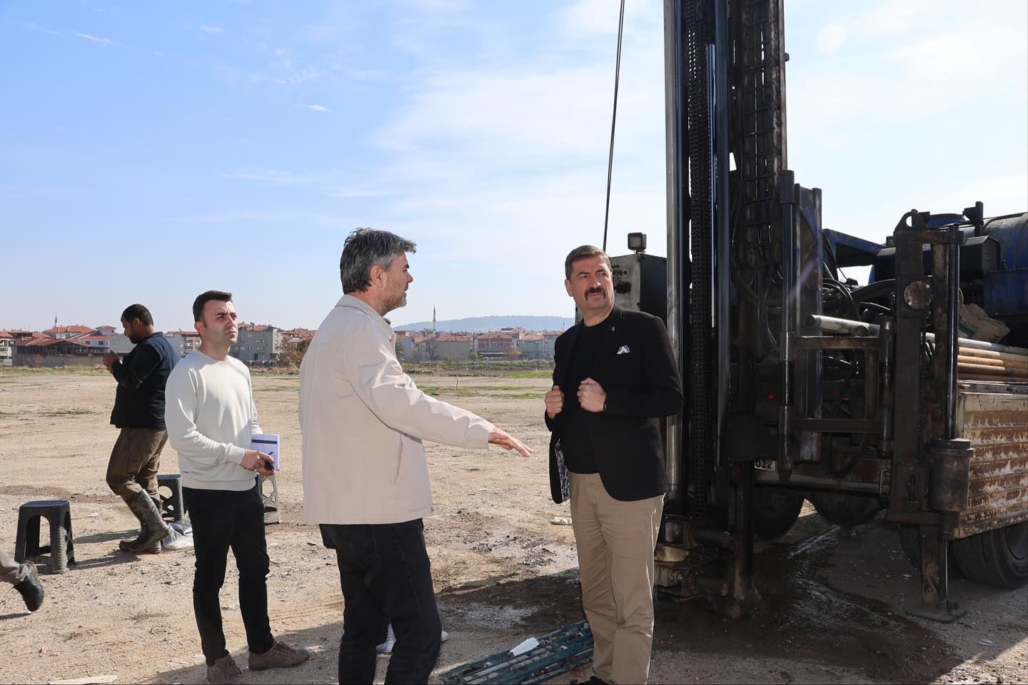 573096738 18531628258007652 2073508738750193198 N