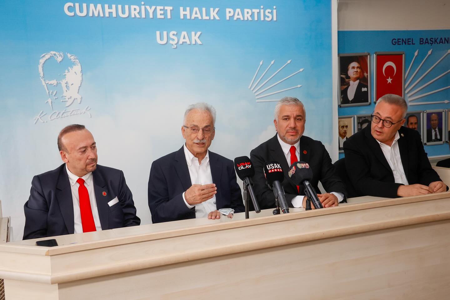 573364309 18026734574765129 7967544511992327950 N