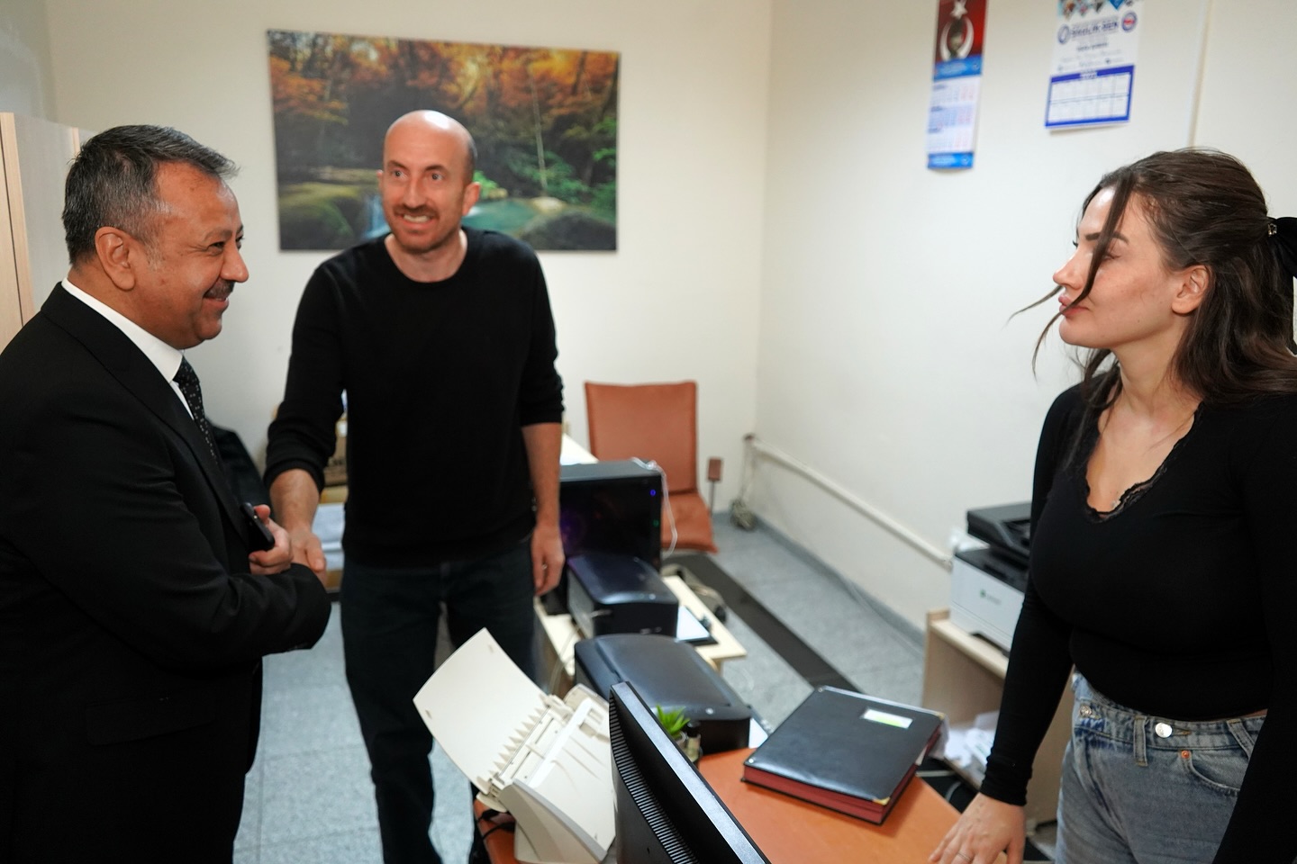 573599500 18290279017287272 4248642077186295931 N