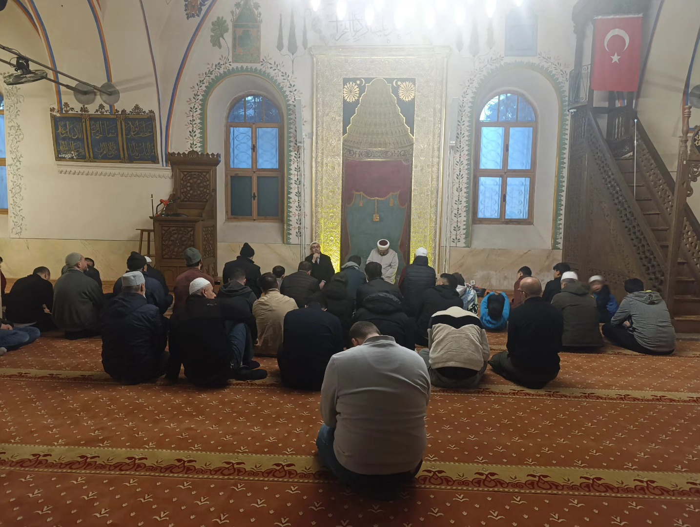 574604324 122155394048627851 6942105242531370321 N