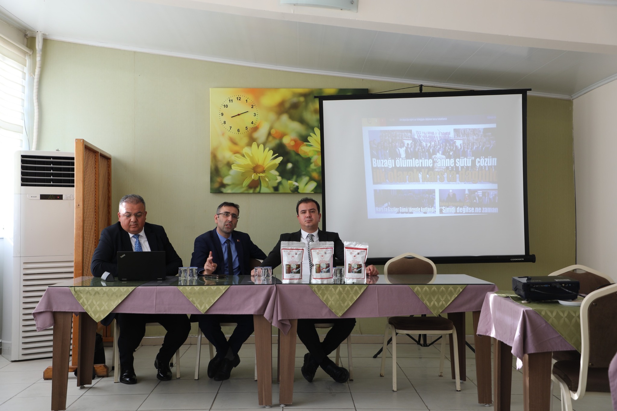 576948898 122183176898544242 6913418506740853579 N