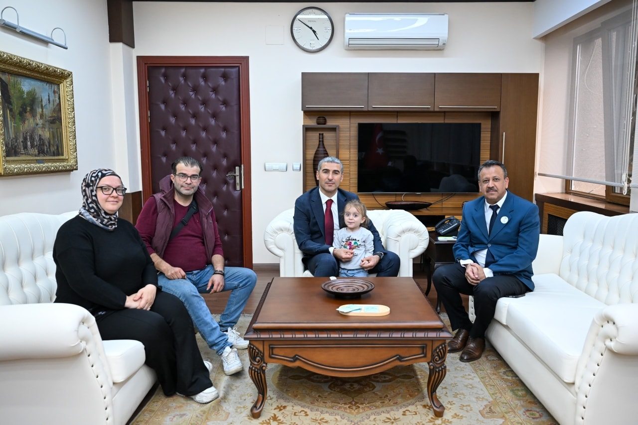 577323717 1141428291494705 5042072502778143177 N