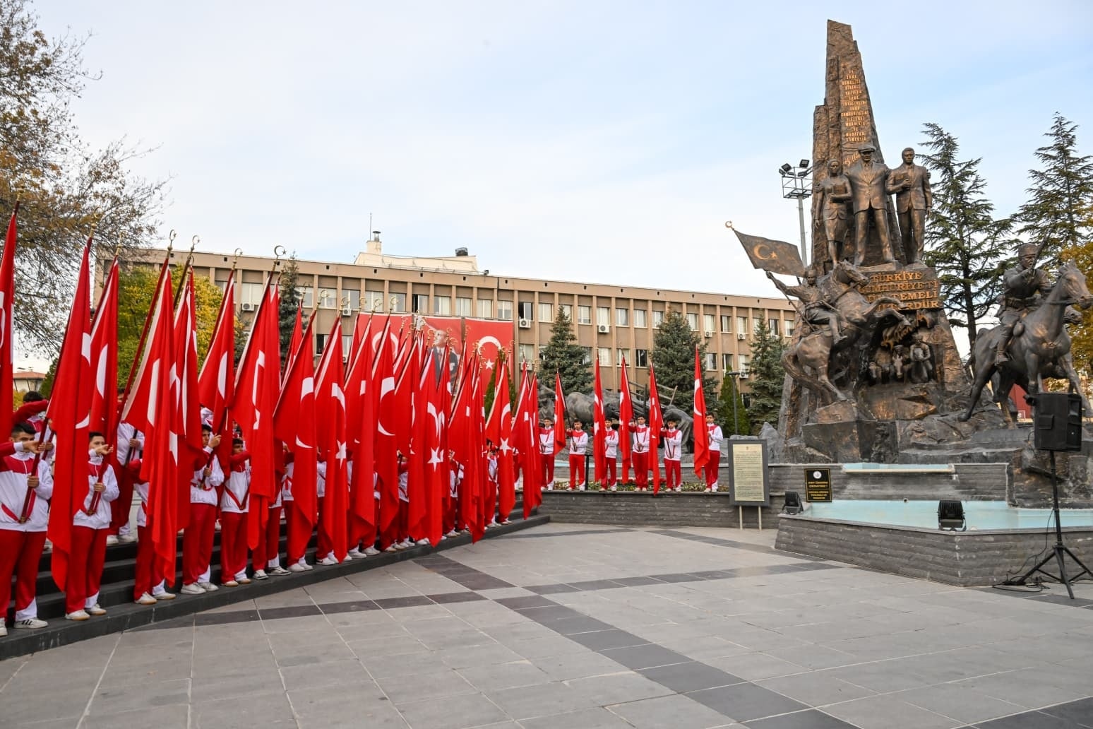 579646939 1143671527937048 546958879364171553 N