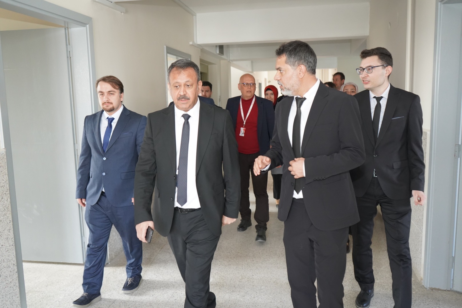 583325663 18292354585287272 1320542977487589462 N