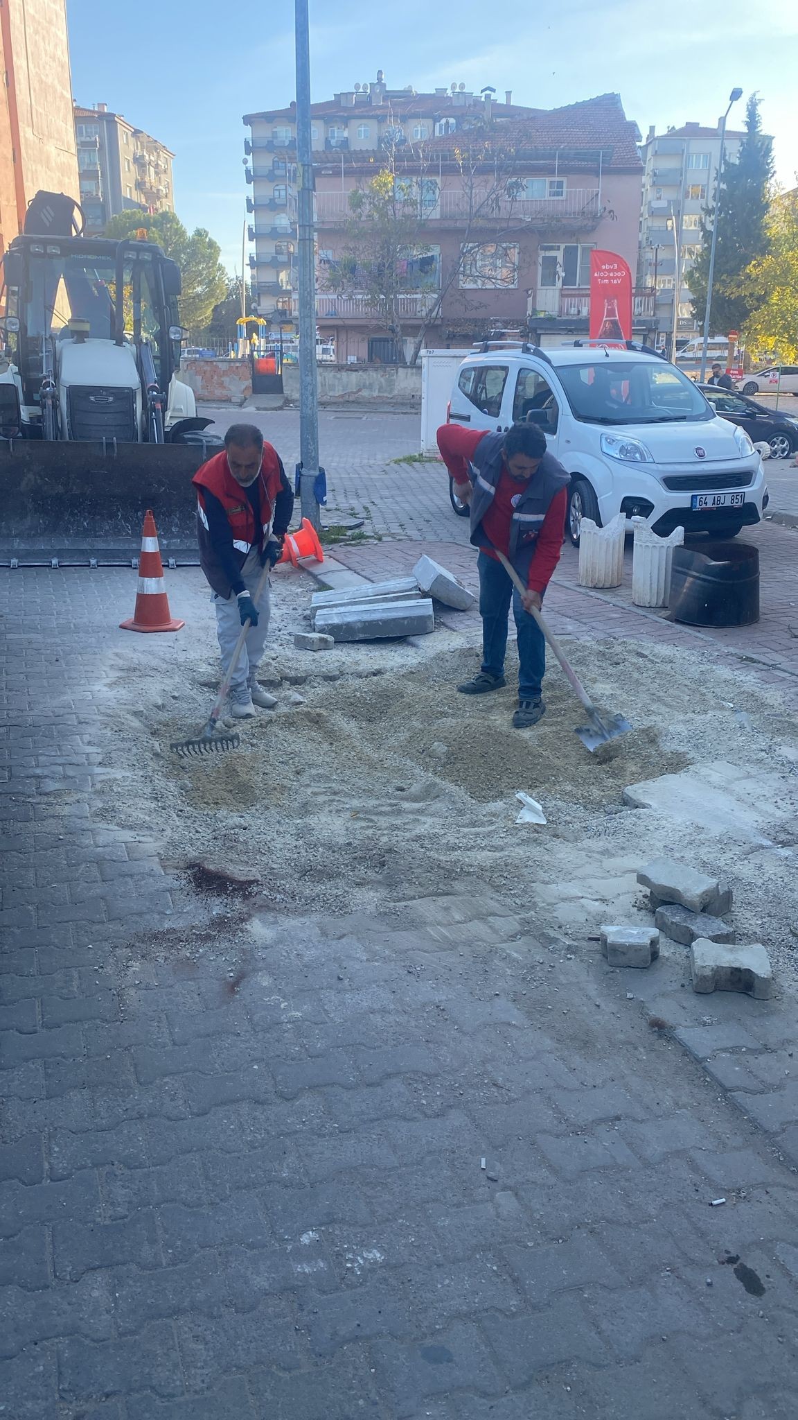 583738625 25163948899934692 2652956142334068258 N