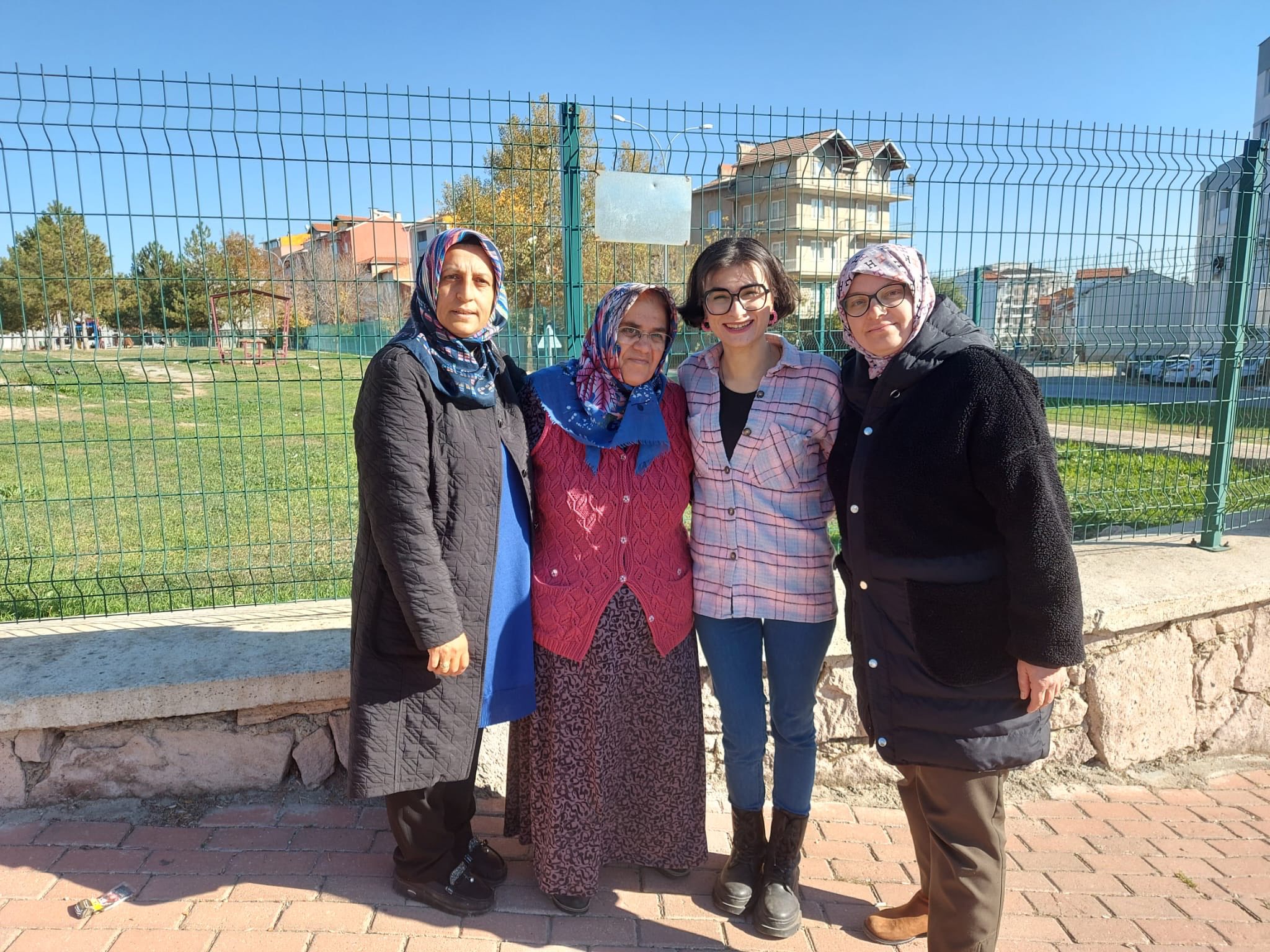 584017312 856370663583401 4898639687452762930 N