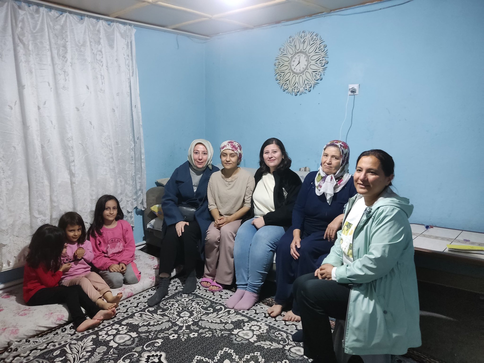 585194737 859540076599793 6486340472052089008 N